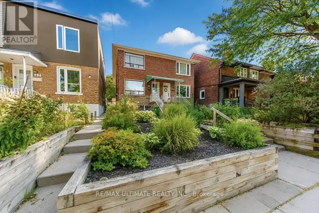 45 Mcroberts Avenue, Toronto (Corso Italia-Davenport)