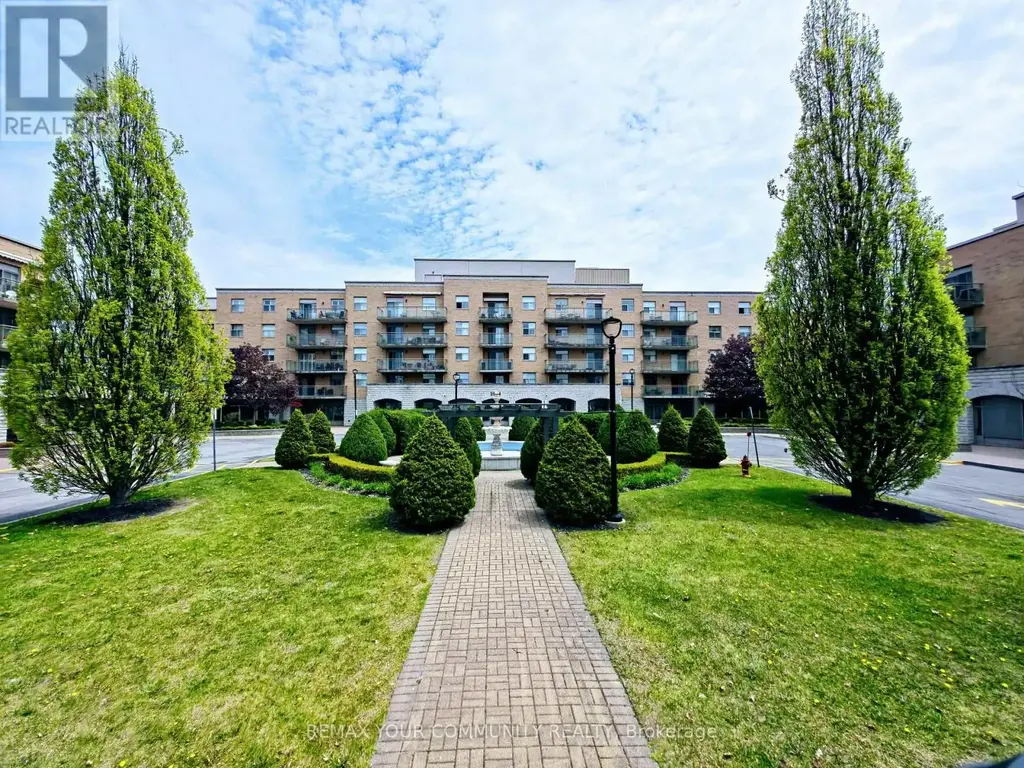 114 - 2504 Rutherford Road, Vaughan (Maple)