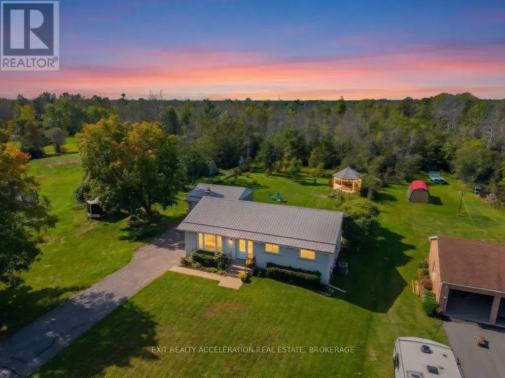 504 Coronation Boulevard, Loyalist (Amherstview)