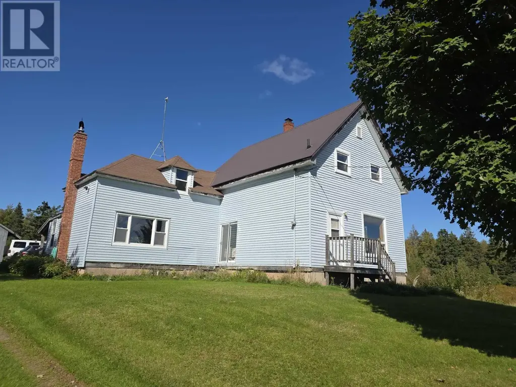 553 Black River Road, Black River