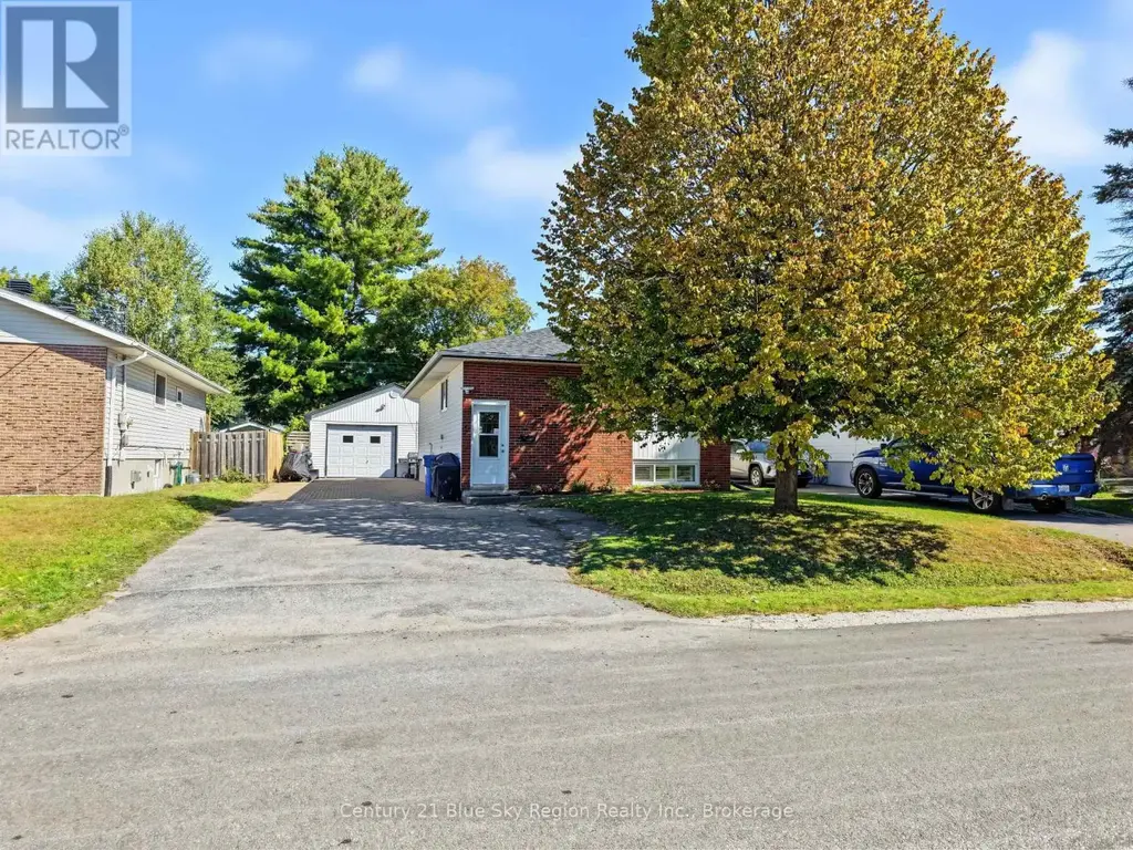72 Van Horne Crescent, North Bay (Ferris)