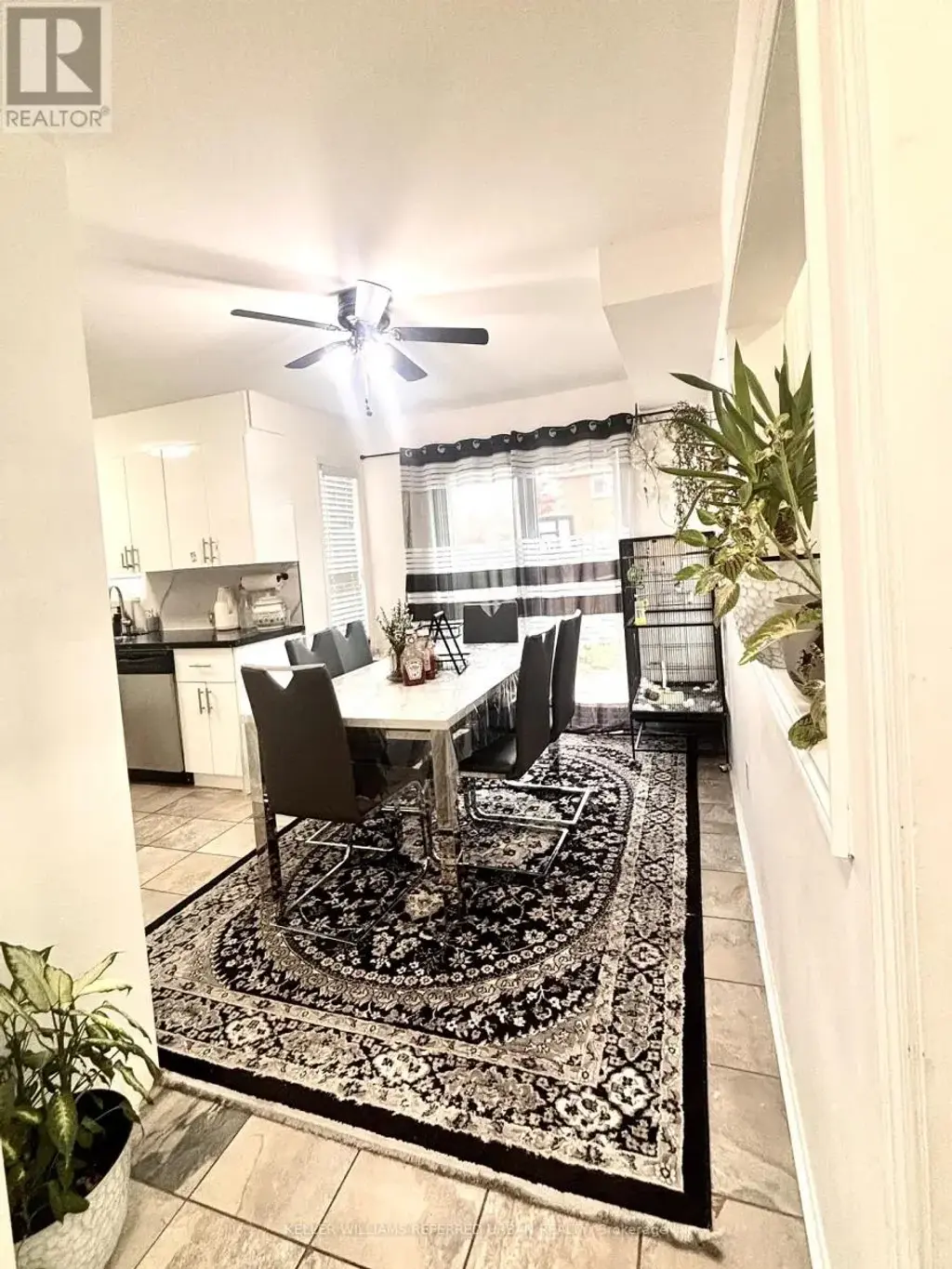24 Holmes Crescent, Ajax (Central West)
