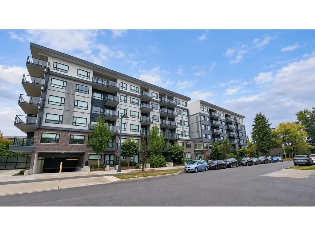 217 10777 138 Street, Surrey