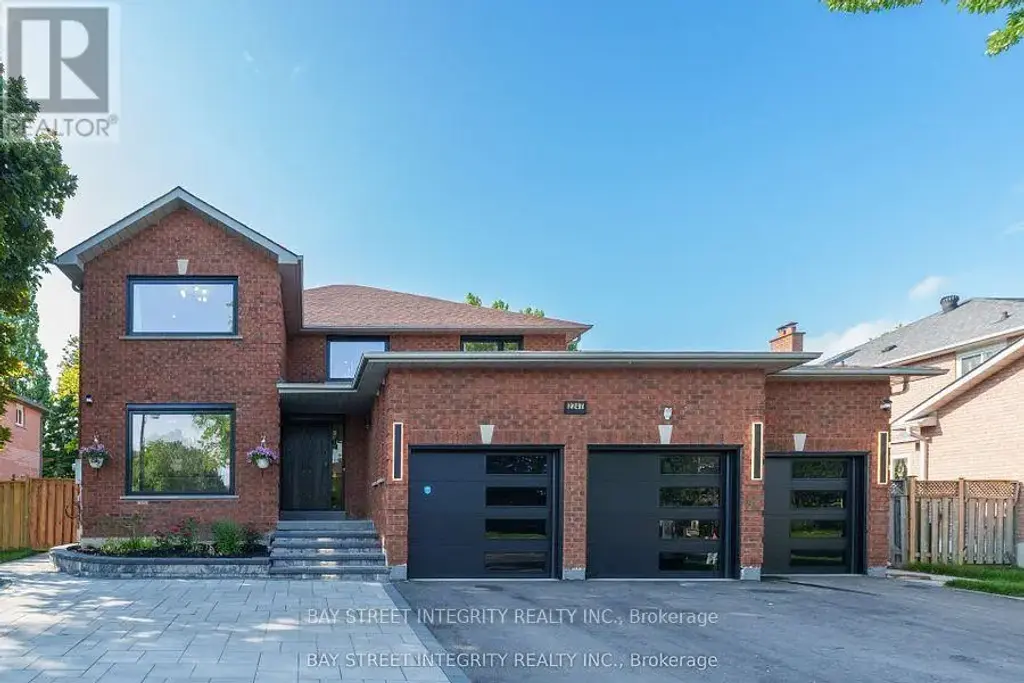 2247 Rodick Road, Markham (Cachet)