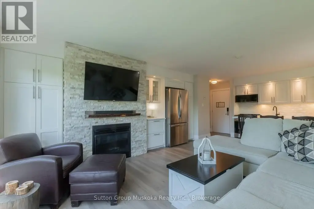 54 - 305 Deerhurst, Summit Lodge Drive, Huntsville (Chaffey)