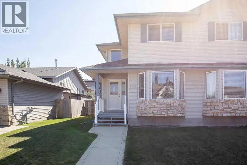 127 - 129 Lyons Close, Red Deer