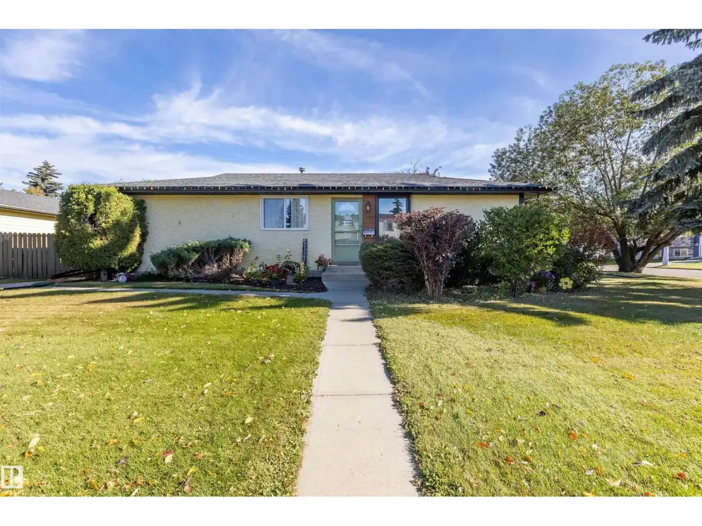 9012 99 Av, Morinville