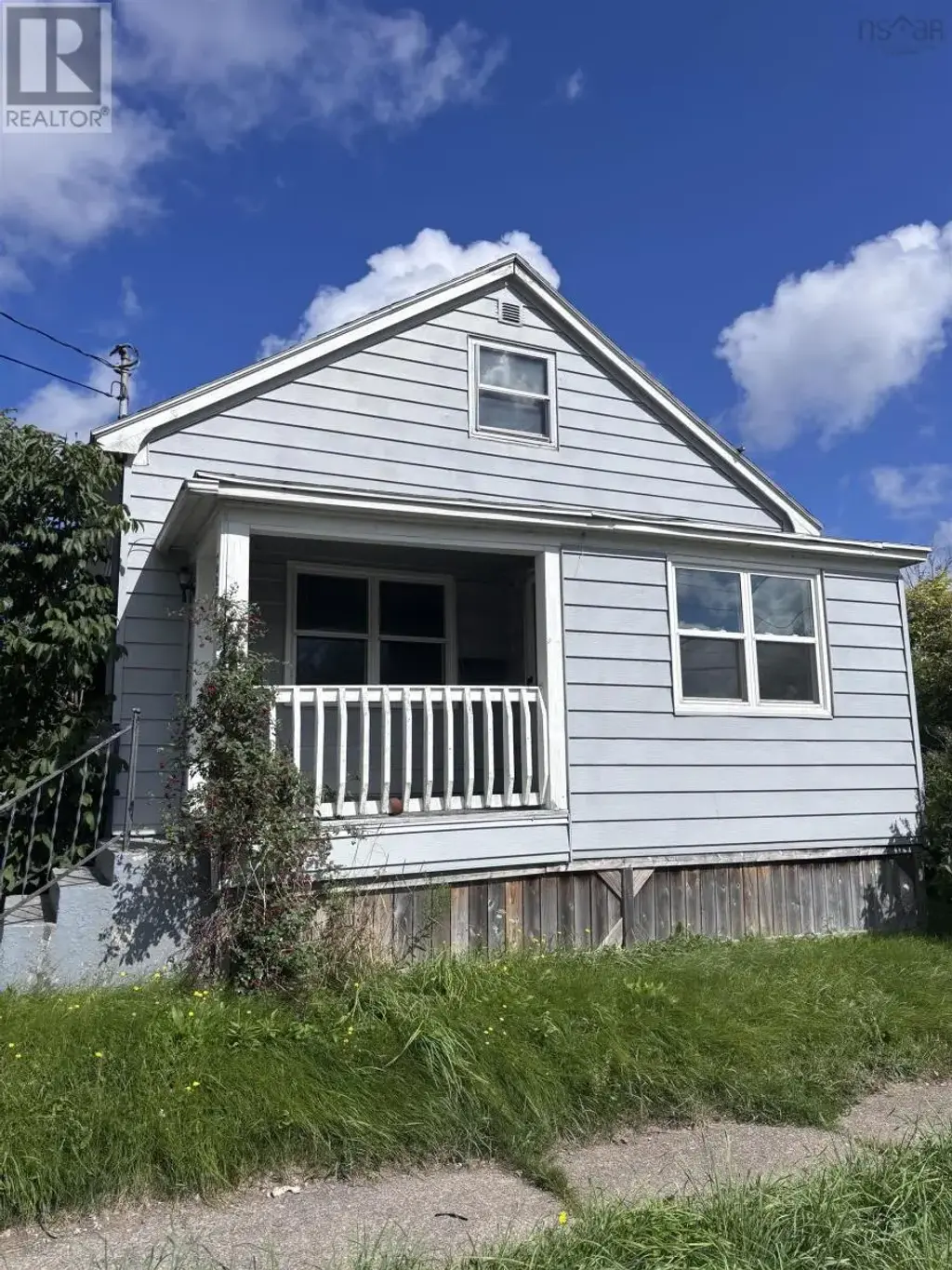 135 Maloney Street, Sydney Ns, B1n 2c7 Street, Sydney