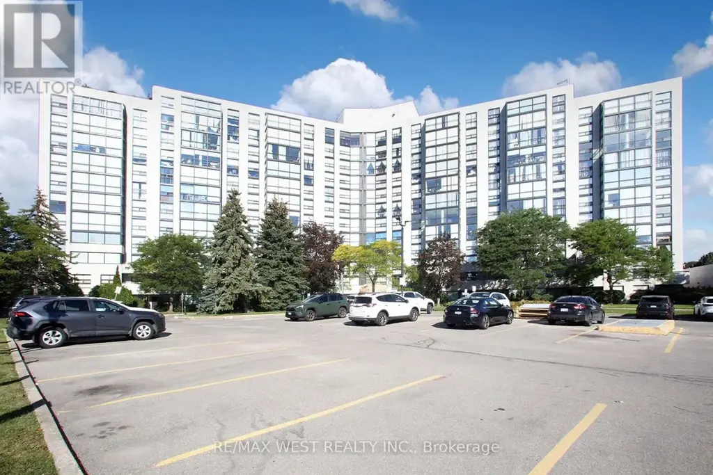 305 - 40 Harding Boulevard W, Richmond Hill (North Richvale)