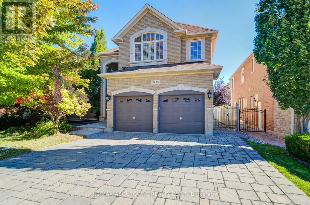2435 Hertfordshire Way, Oakville (JC Joshua Creek)