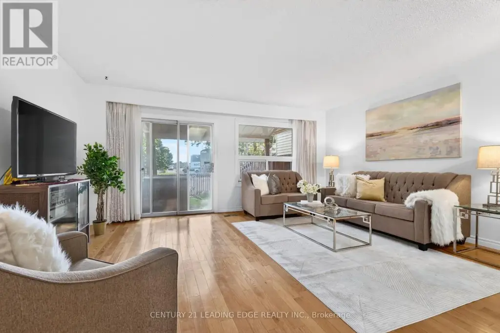 58 Valdor Drive, Toronto (Agincourt North)