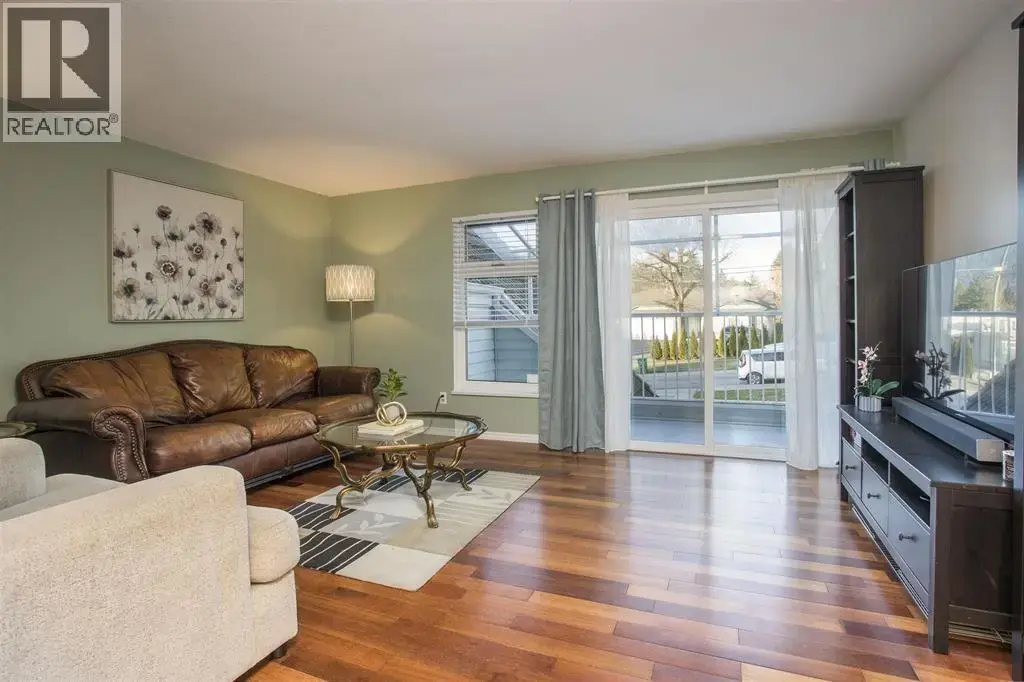 Upper-9890 Lyndhurst Street, Burnaby