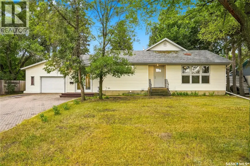 3445 11th Street W, Saskatoon