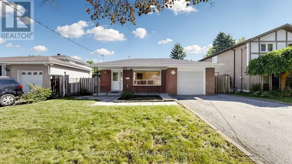 23 Lesgay Crescent, Toronto (Don Valley Village)