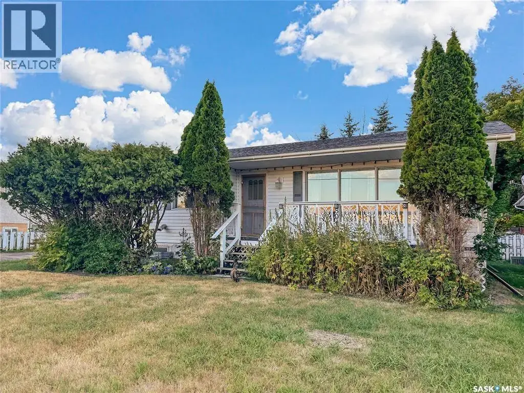 804 Thompson Street, Whitewood