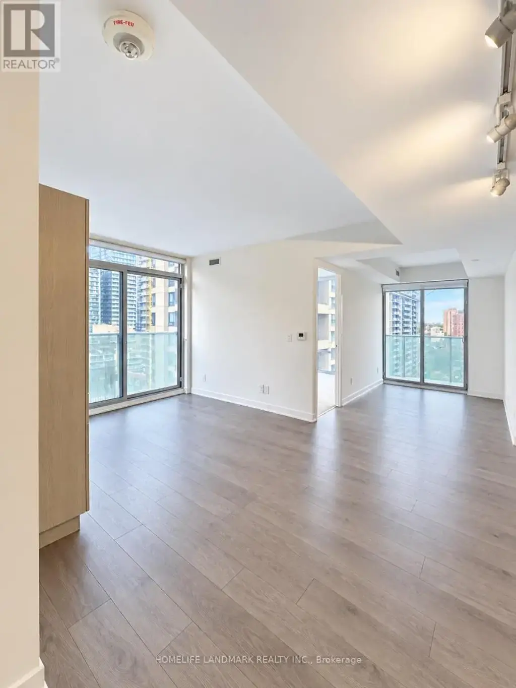 905 - 501 Yonge Street, Toronto (Church-Yonge Corridor)