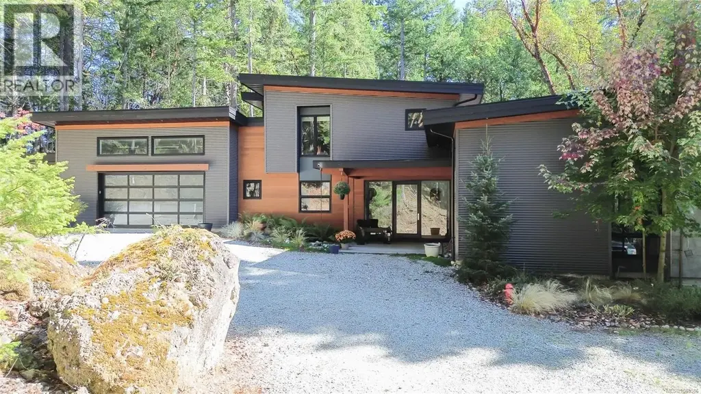 1322 Nose Point Rd, Salt Spring