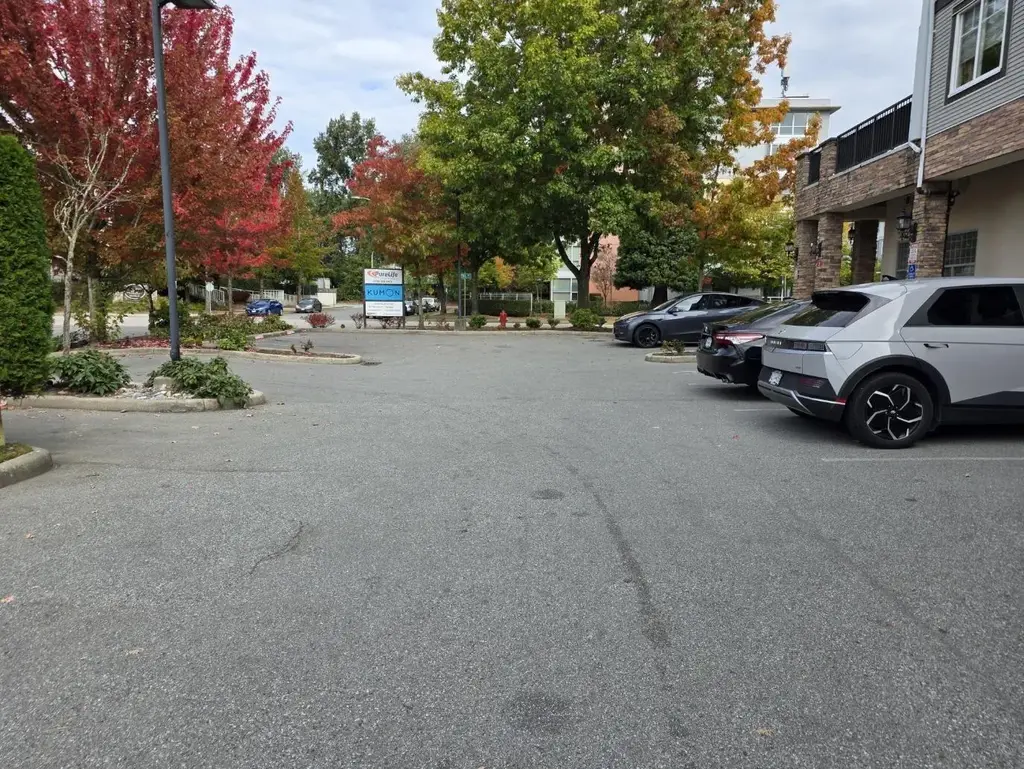 2 12088 75a Avenue, Surrey