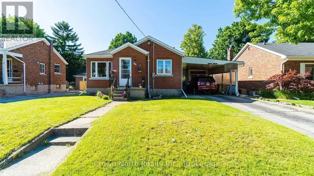 196 Blucher Street, Kitchener
