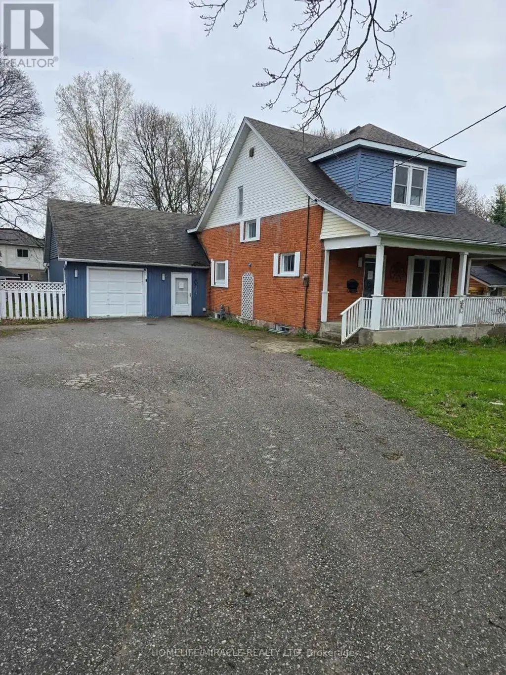 83 Liberty Street N, Clarington (Bowmanville)