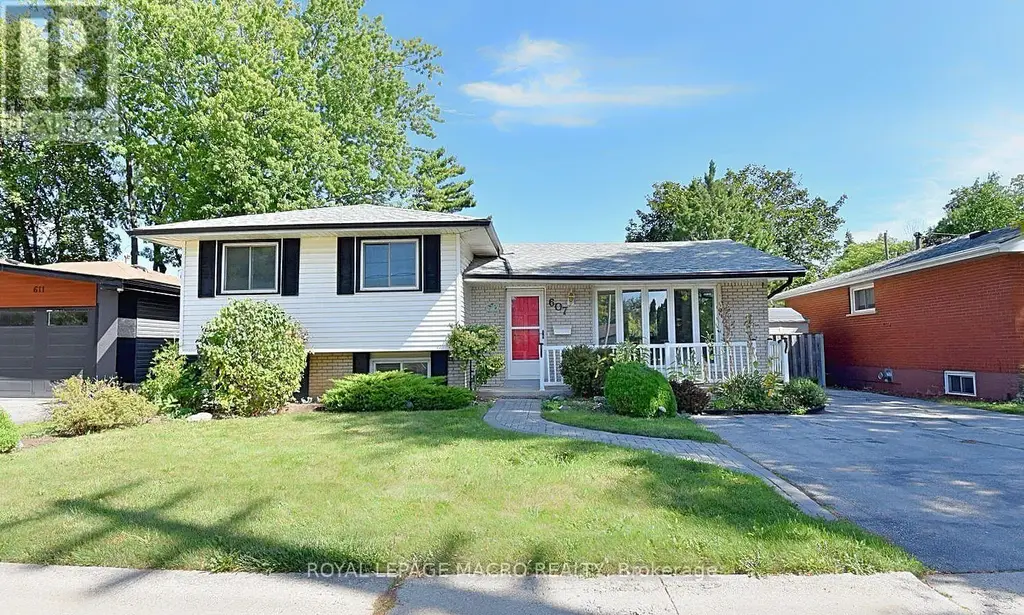 607 Walkers Line, Burlington (Shoreacres)