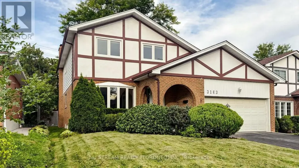 3163 Ibbetson Crescent, Mississauga (Erindale)