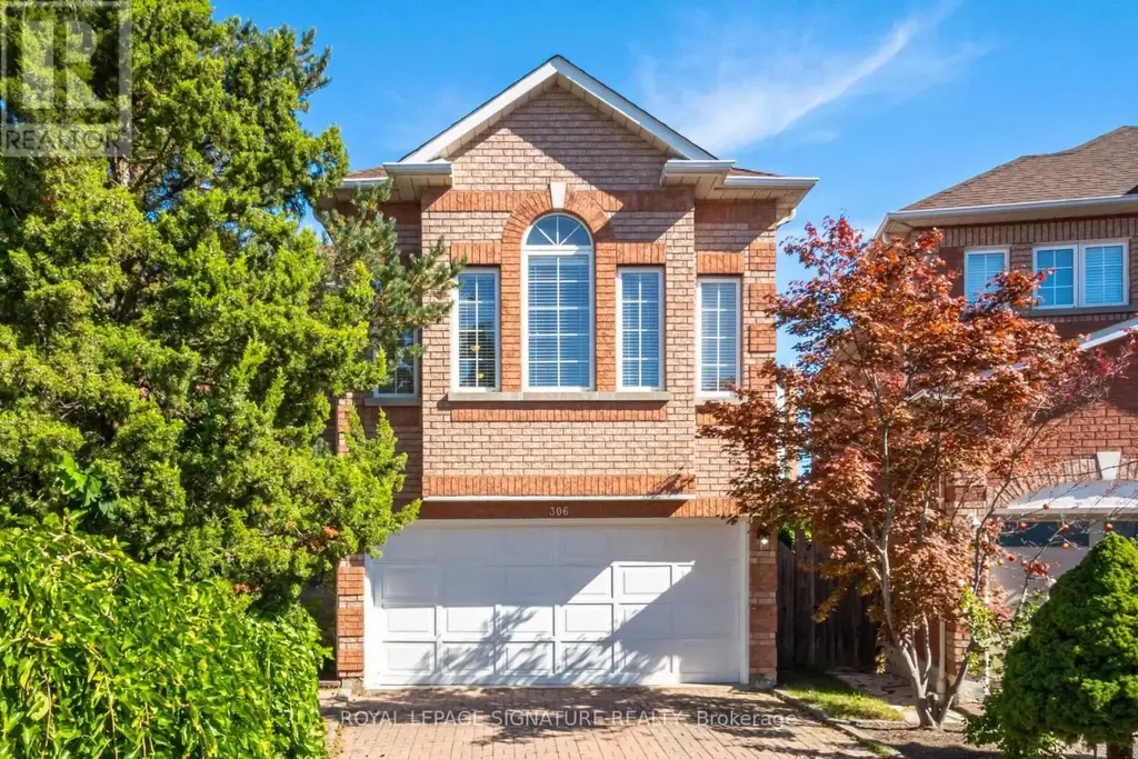 306 Cossack Court, Mississauga (Fairview)