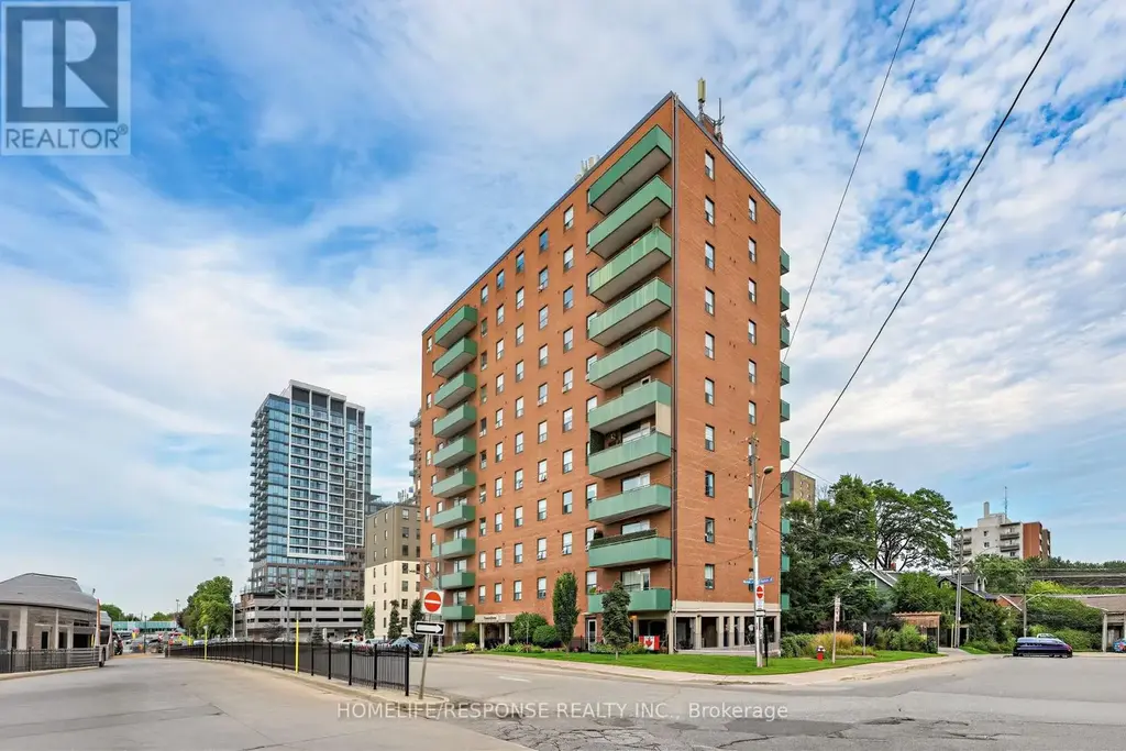 103 - 49 Queen Street E, Mississauga (Port Credit)