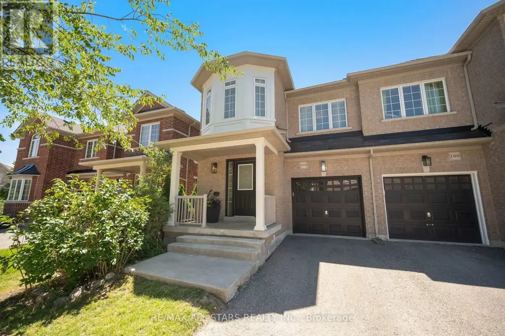 195 Richard Underhill Avenue, Whitchurch-Stouffville (Stouffville)