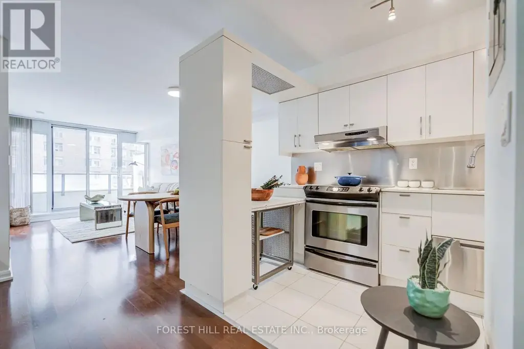 917 - 111 Elizabeth Street, Toronto (Bay Street Corridor)