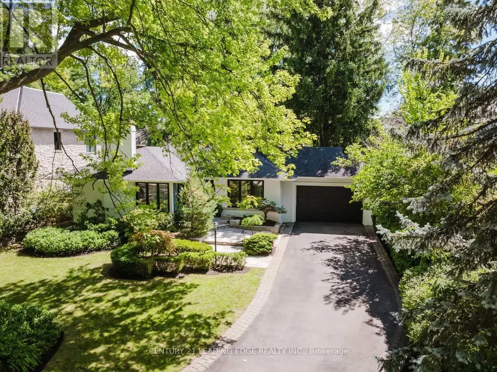 1 Romney Road, Toronto (Edenbridge-Humber Valley)