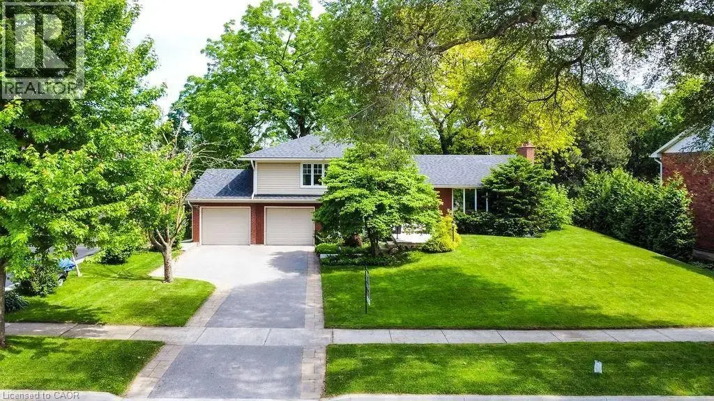 203 Penn Drive, Burlington