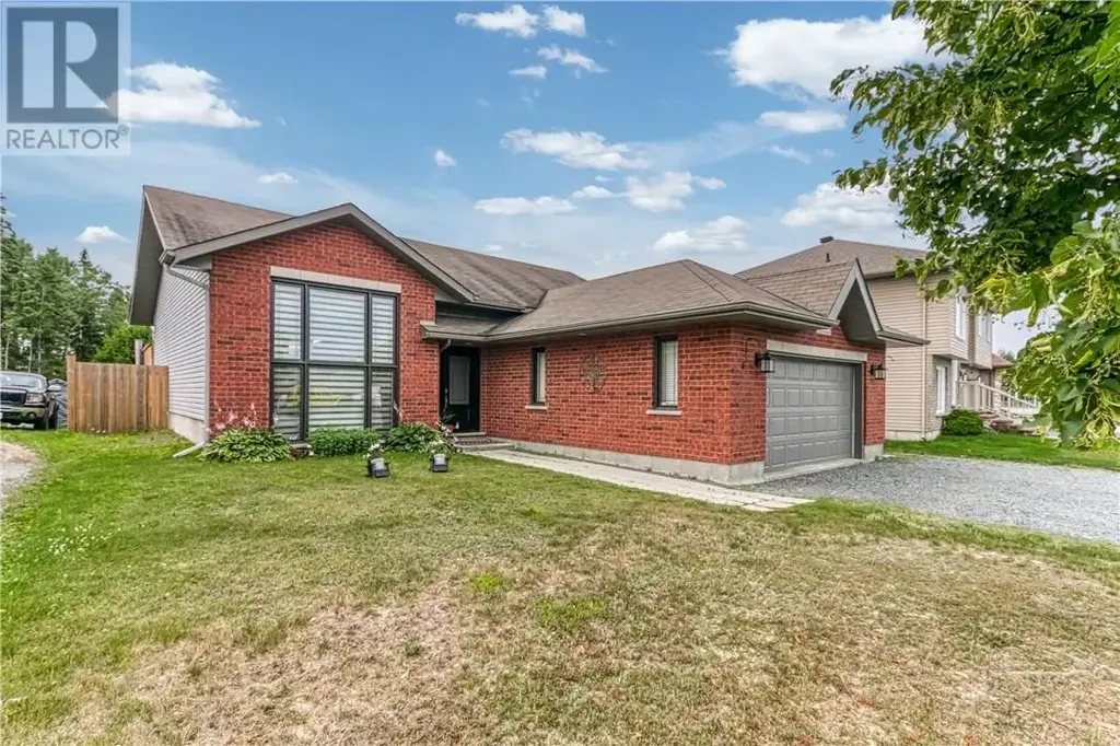 1411 Jeanne D'arc Street, Hanmer