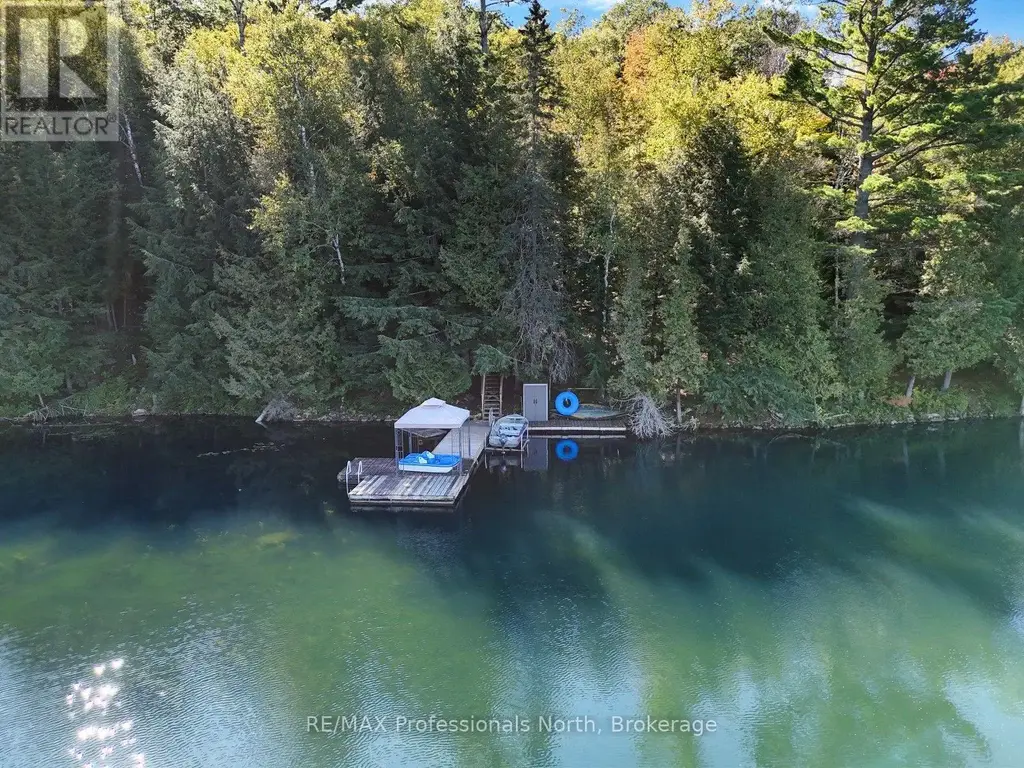 1440 Billings Lake Road, Highlands East (Glamorgan)