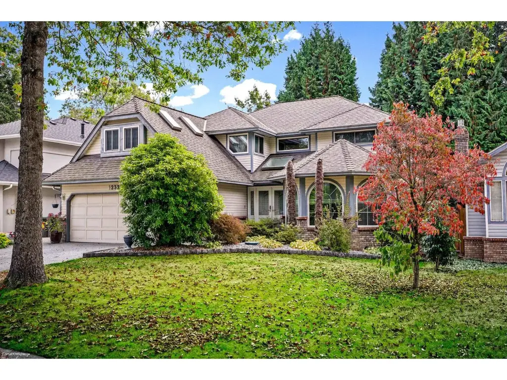 12329 Northpark Crescent, Surrey