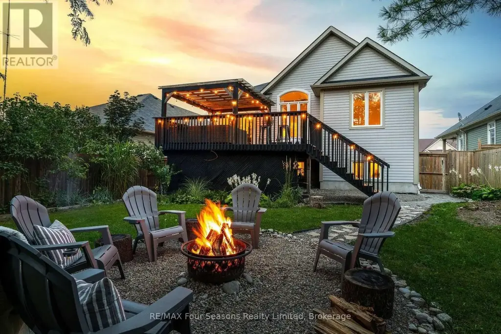 32 Christy Drive, Wasaga Beach