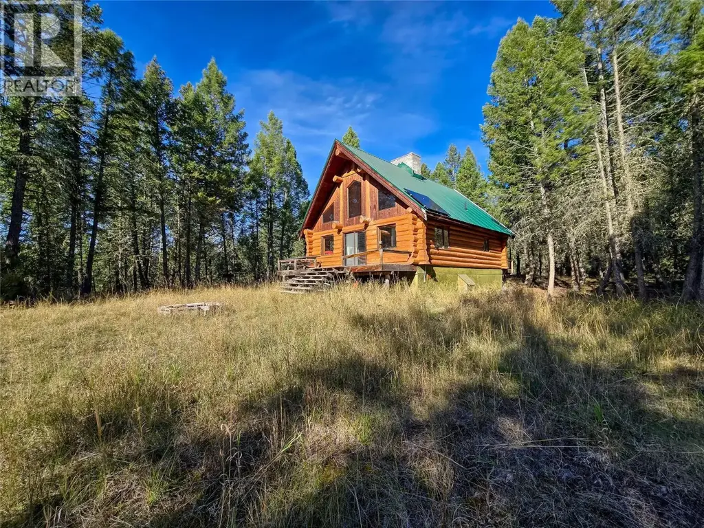 3590 Kootenay No. 3 Road, Windermere