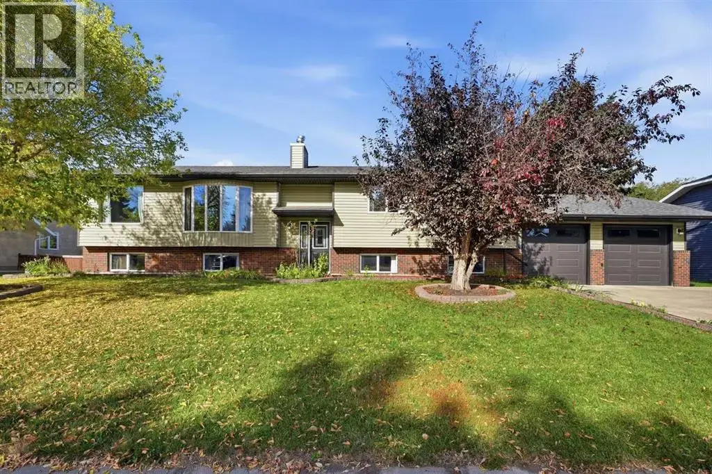 12 Dickens Lane, Lacombe