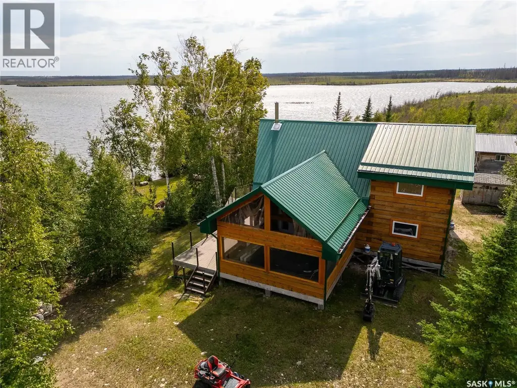 Stunning Remote 4 Season Lakehouse On Nemeiben, Northern Admin District