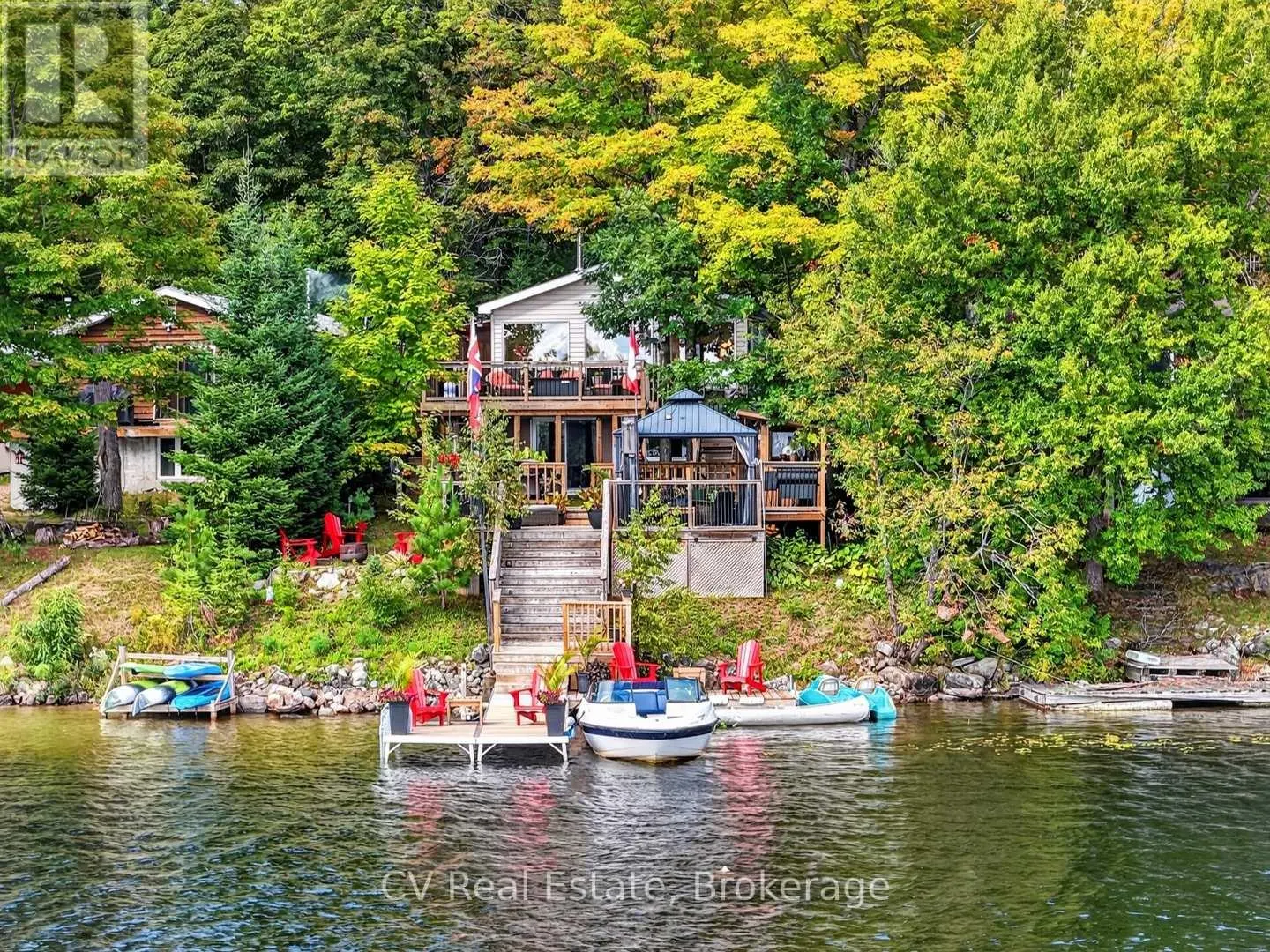 217 North Bay Lake Road, Perry