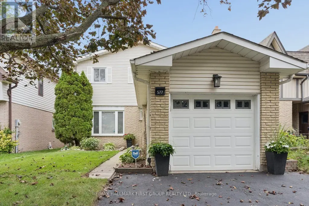 577 Creekview Circle, Pickering (West Shore)
