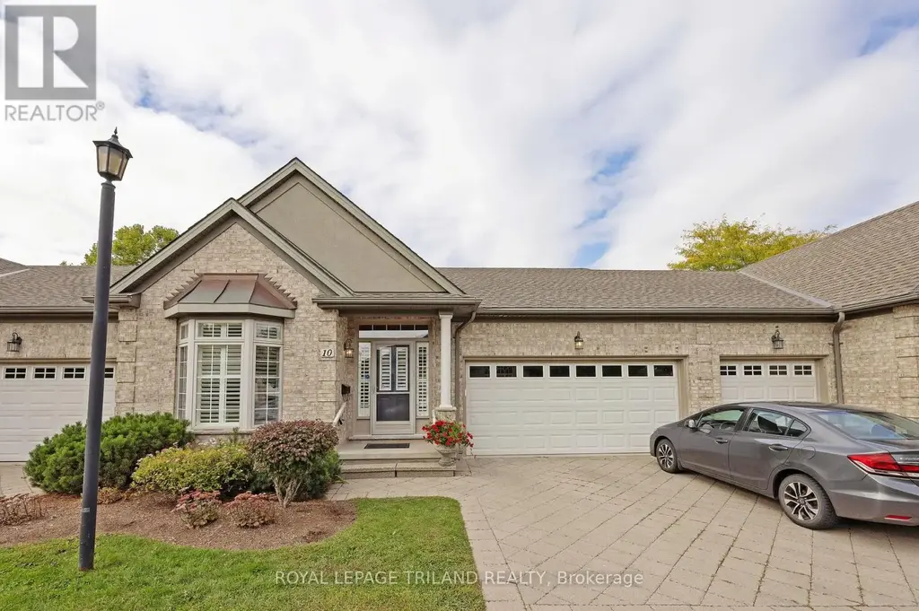 10 - 575 Mcgarrell Place, London North (North R)