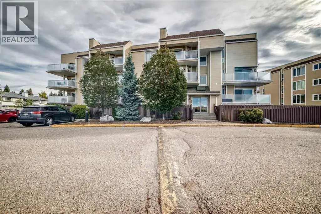 303, 3737 42 Street Nw, Calgary