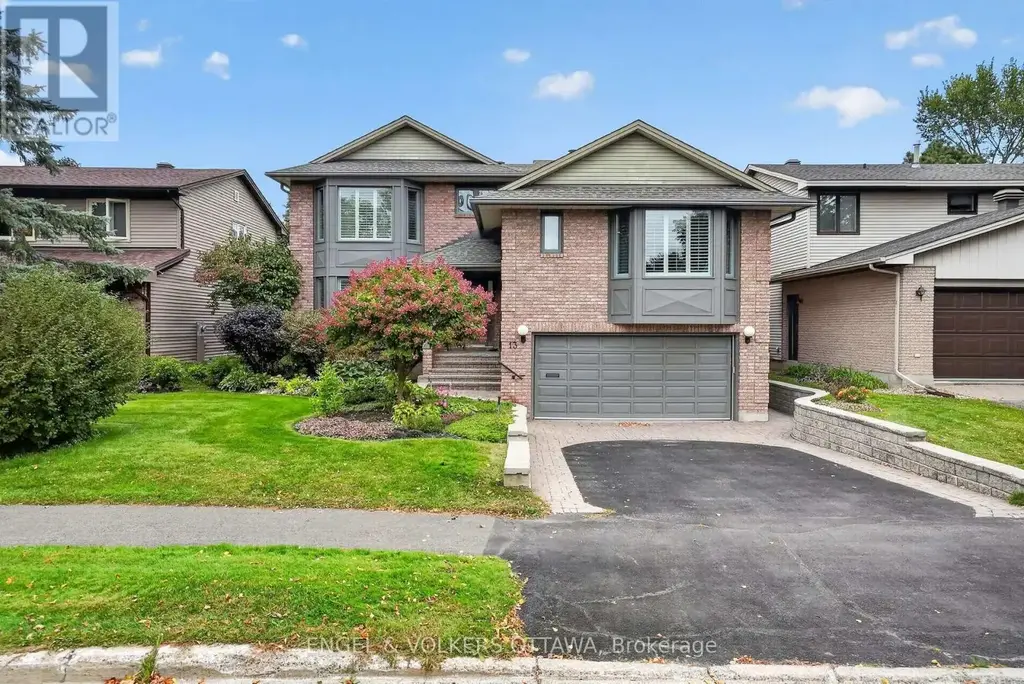 13 Lynhurst Avenue, Ottawa
