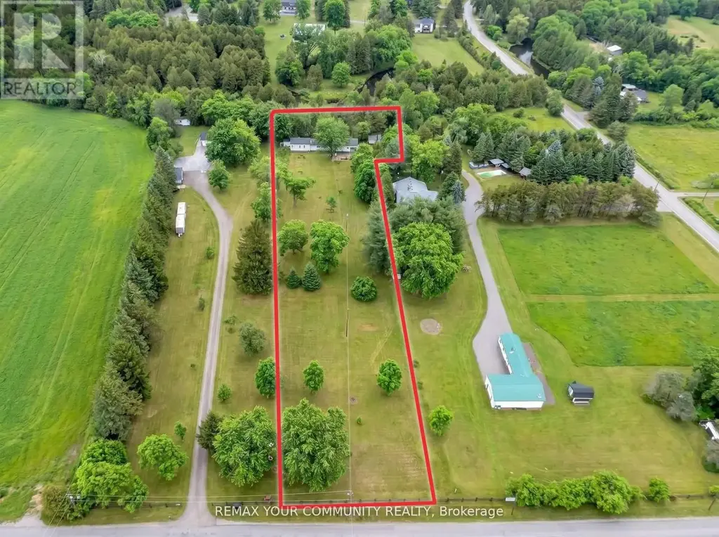 700 Catering Road S, Georgina (Baldwin)