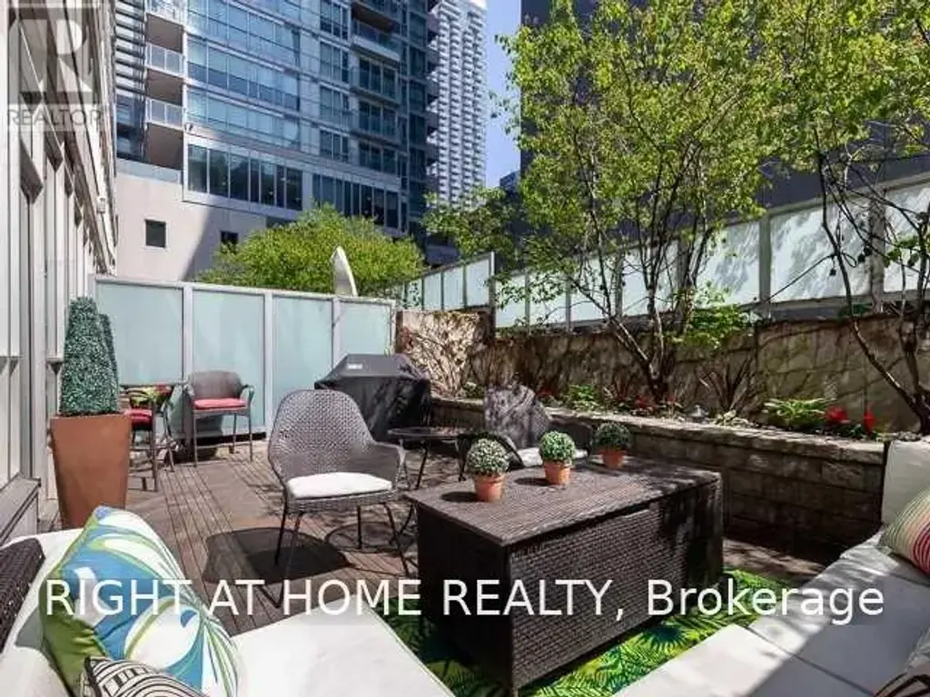 G21 - 350 Wellington Street W, Toronto (Waterfront Communities)