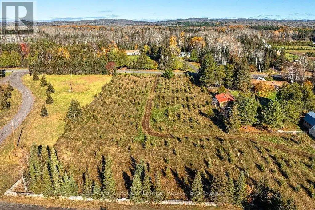 2265 Government Road, Thunder Bay (McIntyre South)