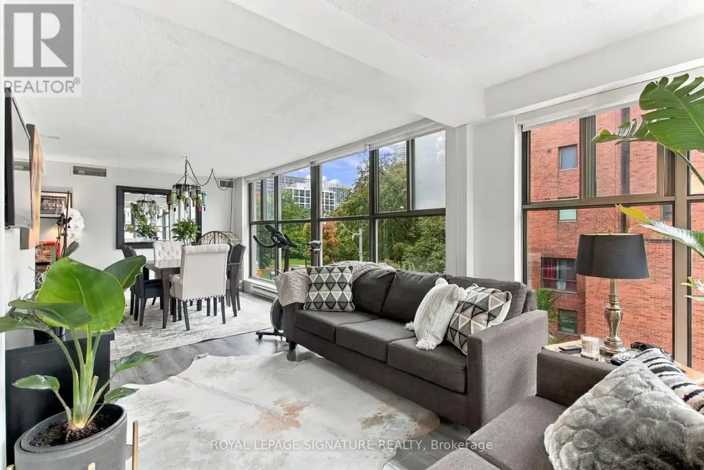 301 - 65 Scadding Avenue, Toronto (Waterfront Communities)