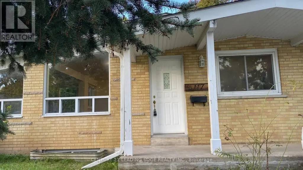 117 Trayborn Drive, Richmond Hill (Mill Pond)
