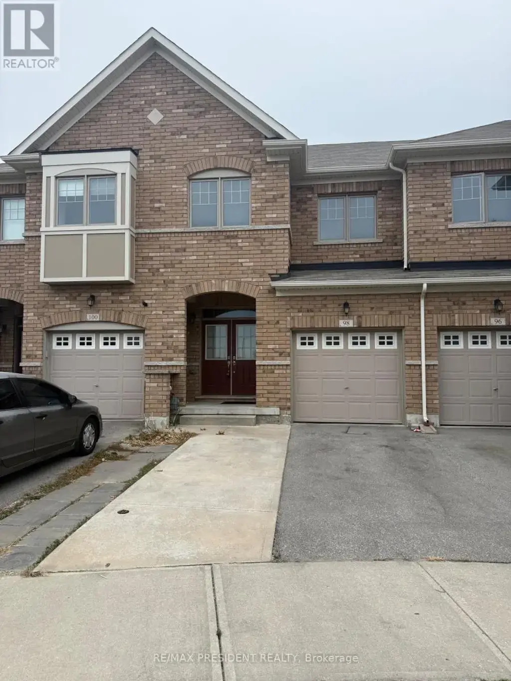 98 Davenfield Circle, Brampton (Bram East)
